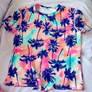 🍋2 for $10🍋 Old Navy big girl Tropical Rashguard.  Size 16.